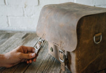 Take Stock & Barrel Co.’s Camera Bag On Your Next Shoot Stock & Barrel Co.'s Leather Camera Bag Is The Only One You Need