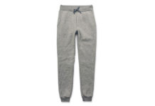 Taylor Stitch Makes Traveling A Breeze With These Pants Taylor Stitch Makes Traveling A Breeze With These Pants