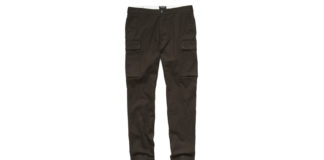 Cargo Pants Are Back & You’ll Want This Pair