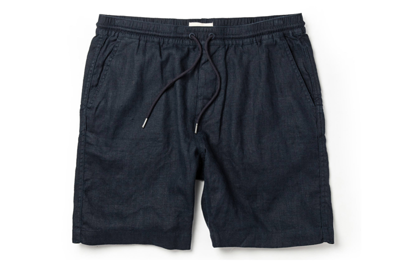 These Shorts By Taylor Stitch Are Anything But Average - The Primary Mag