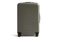 Travel Light As The Pros Do