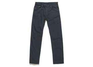Complete Your Wardrobe With The Perfect Navy Pants